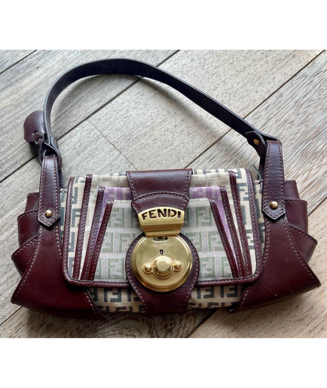 FENDI Коричневая кожаная сумка через плечо, фото 4