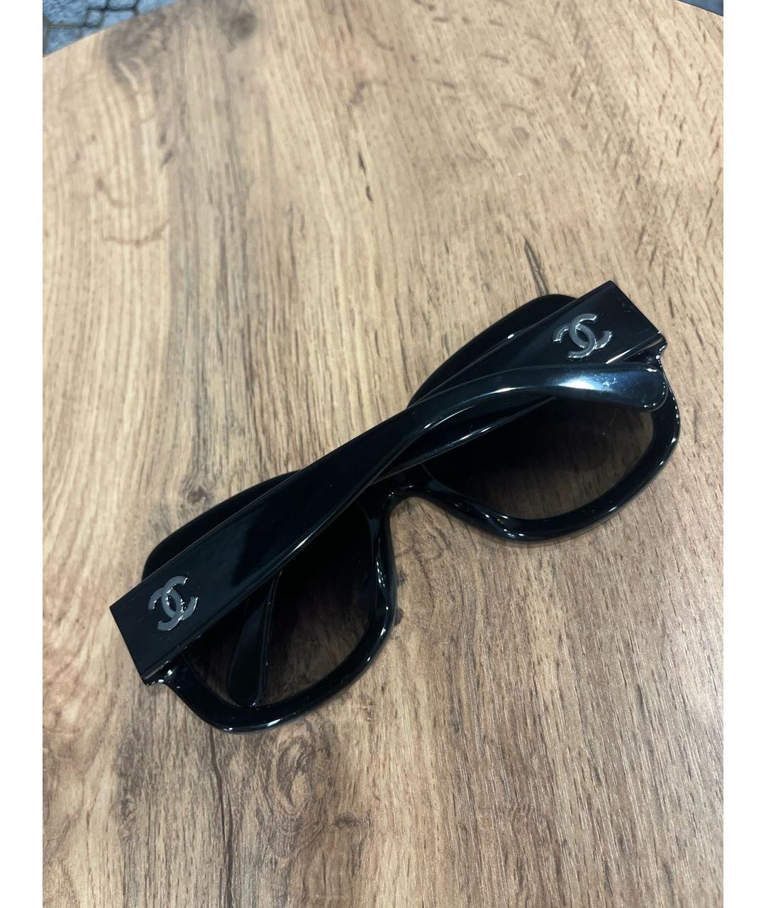 CHANEL Черные пластиковые солнцезащитные очки, фото 4