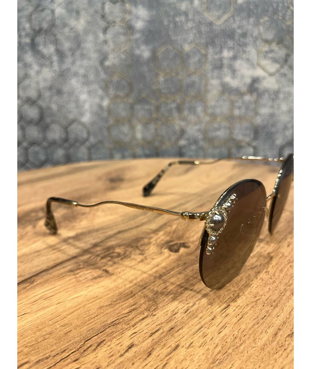 MIU MIU Серые пластиковые солнцезащитные очки, фото 3