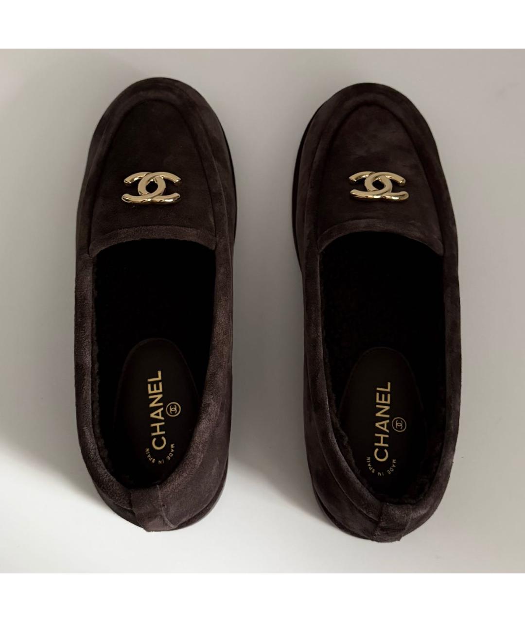 CHANEL Коричневые замшевые лоферы, фото 3