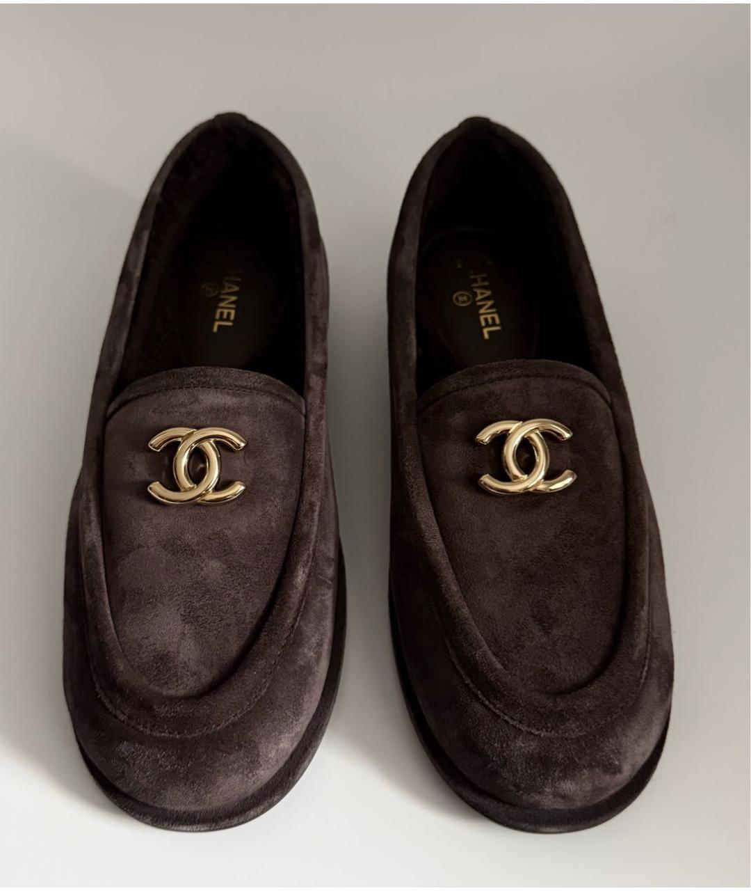 CHANEL Коричневые замшевые лоферы, фото 2