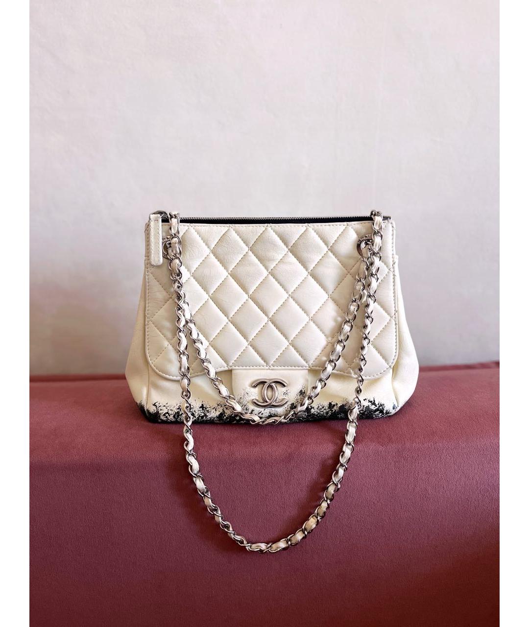 CHANEL Бежевая кожаная сумка через плечо, фото 2