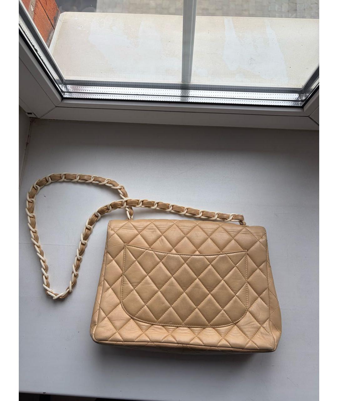 CHANEL Бежевая кожаная сумка через плечо, фото 5