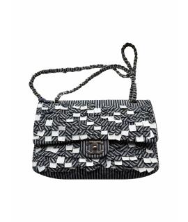 CHANEL Сумка через плечо
