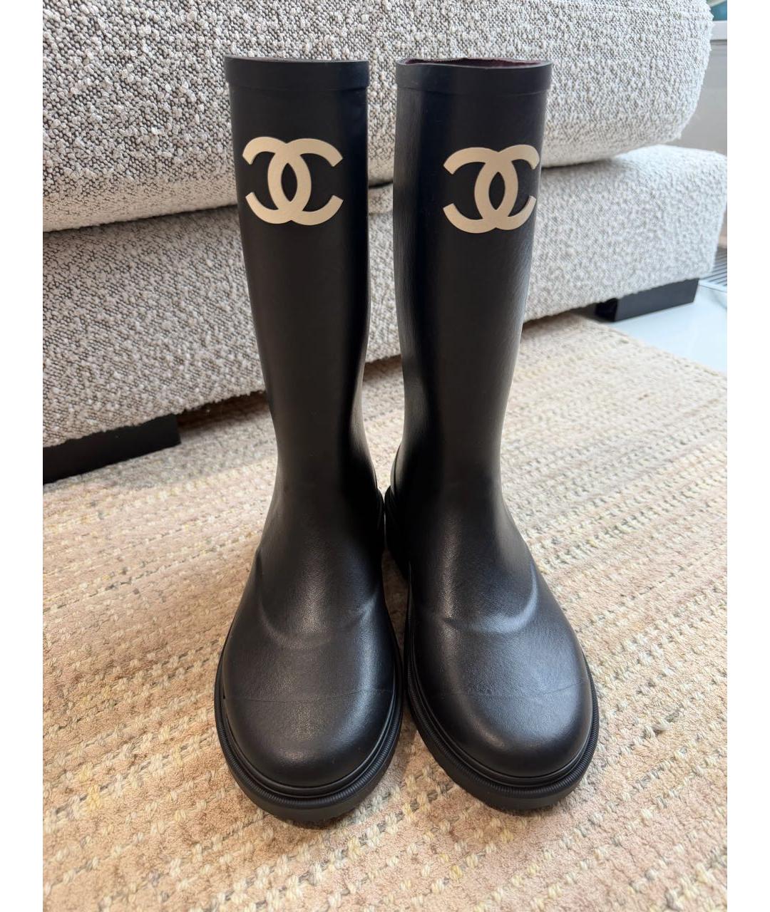 CHANEL Черные нубуковые сапоги, фото 6