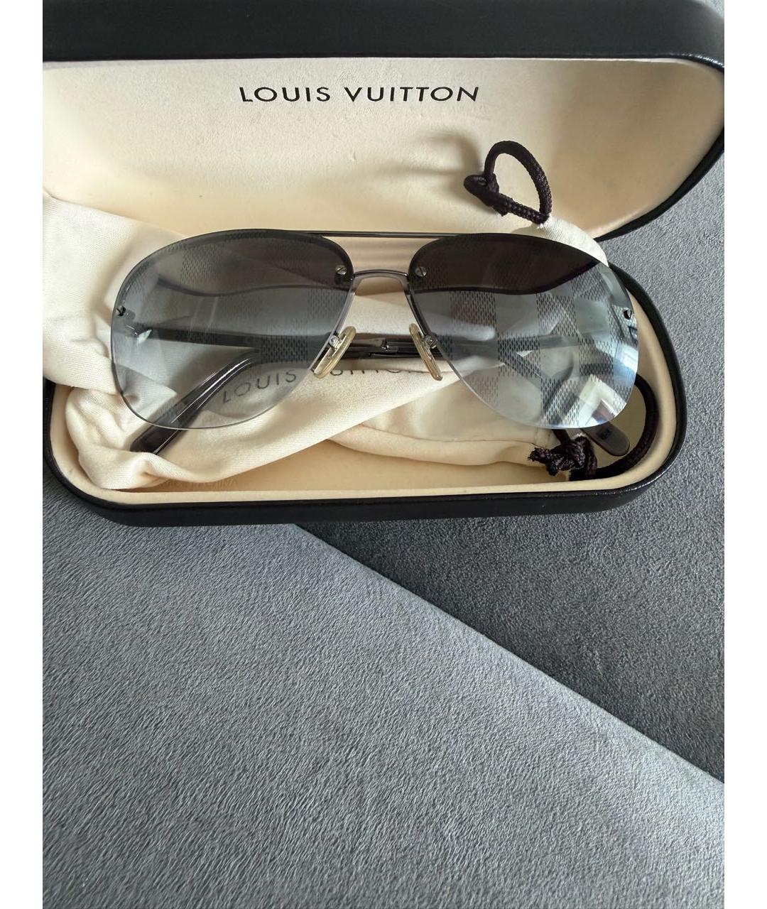 LOUIS VUITTON Серые металлические солнцезащитные очки, фото 3