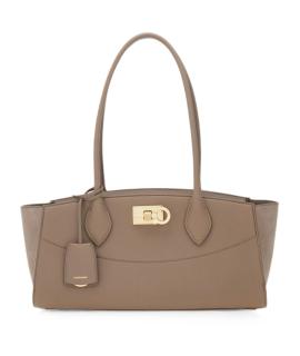 FERRAGAMO Сумка через плечо