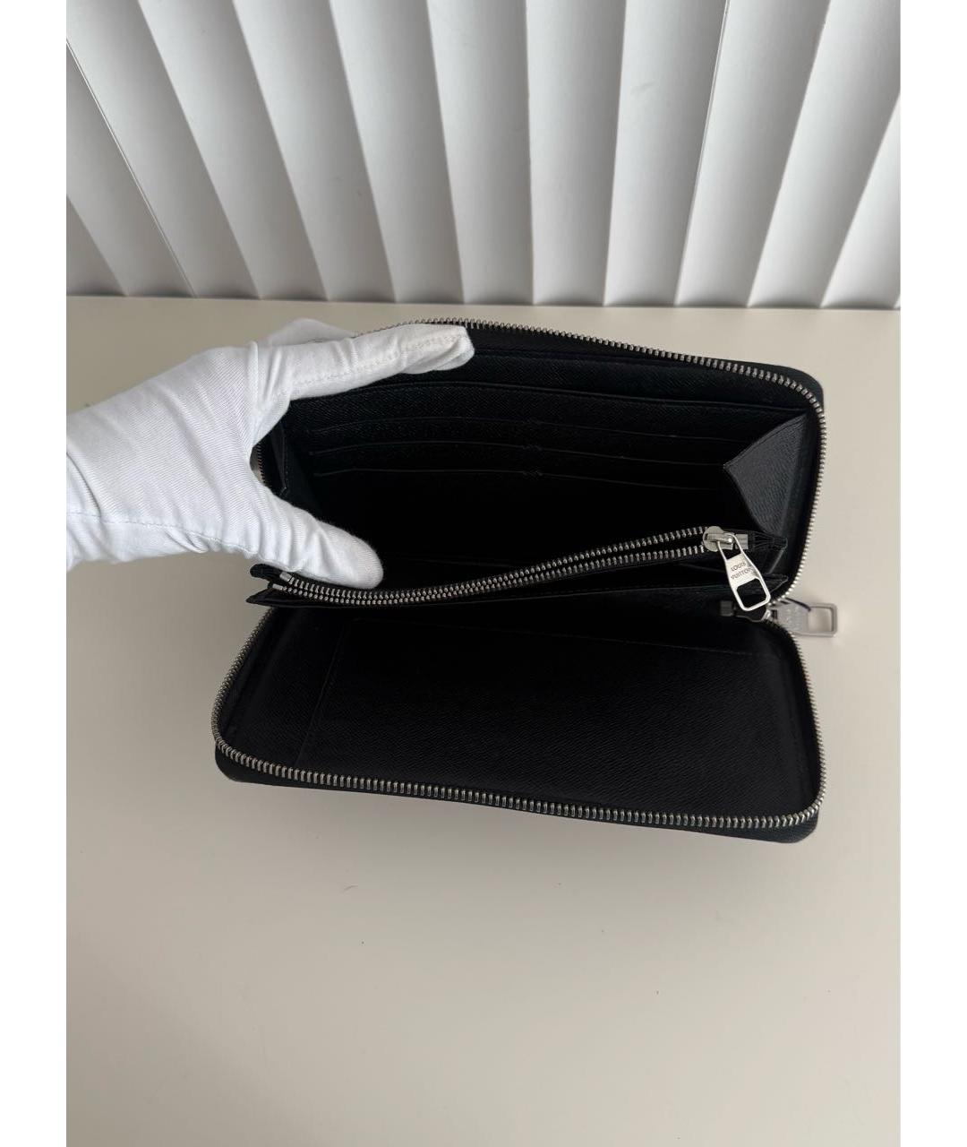 LOUIS VUITTON Антрацитовый кожаный кошелек, фото 4