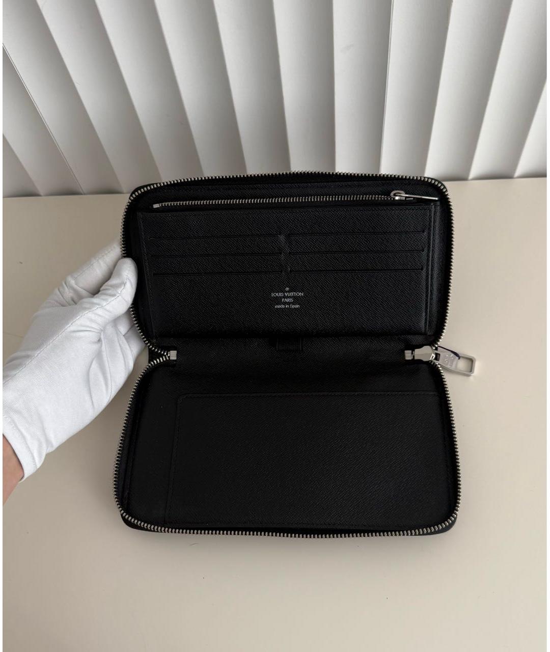 LOUIS VUITTON Антрацитовый кожаный кошелек, фото 3