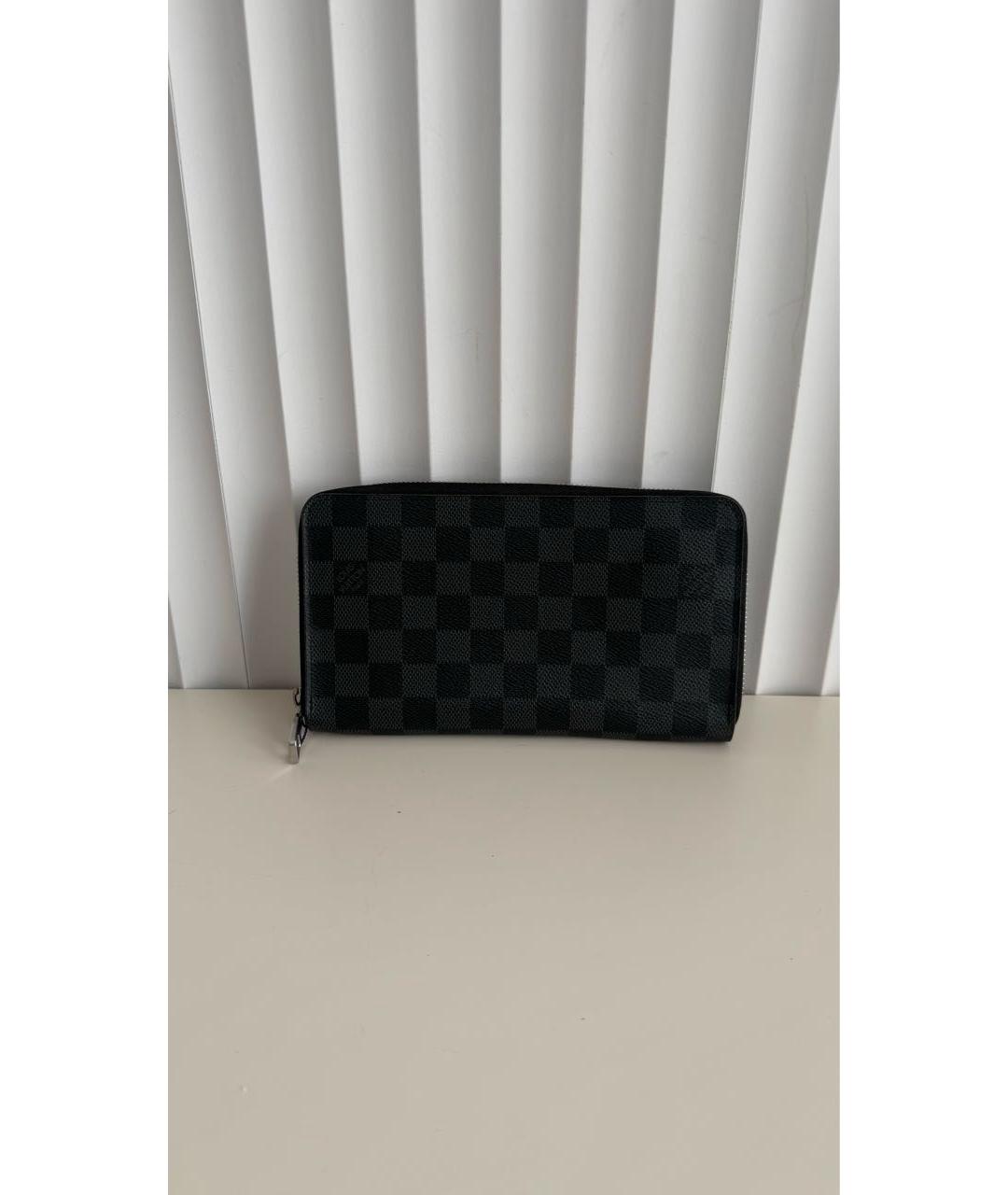 LOUIS VUITTON Антрацитовый кожаный кошелек, фото 8