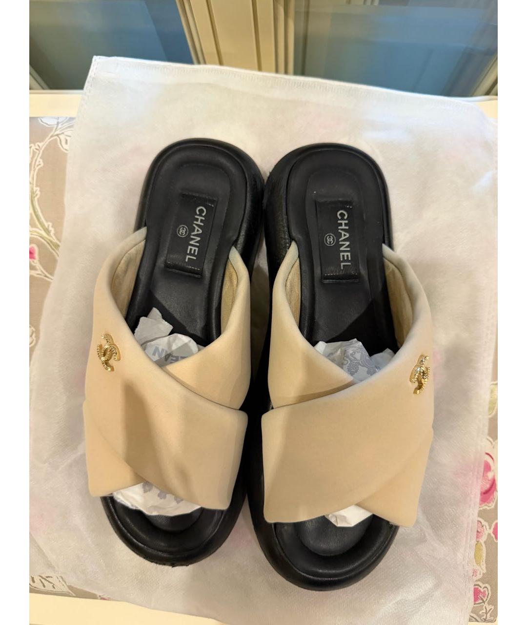 CHANEL Бежевые шлепанцы, фото 3