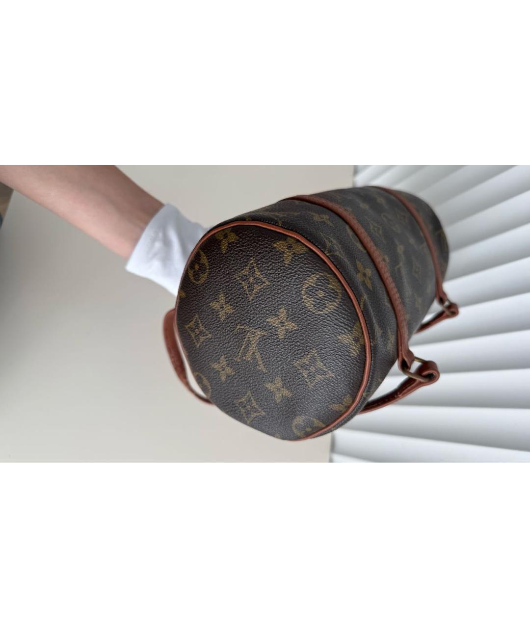 LOUIS VUITTON Коричневая кожаная сумка с короткими ручками, фото 5