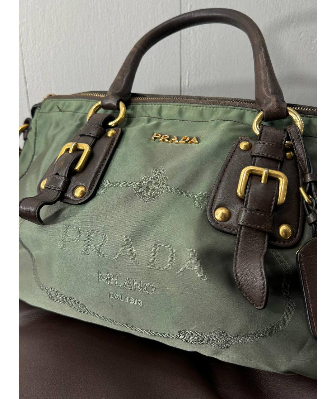 PRADA Зеленая нейлоновая сумка с короткими ручками, фото 4