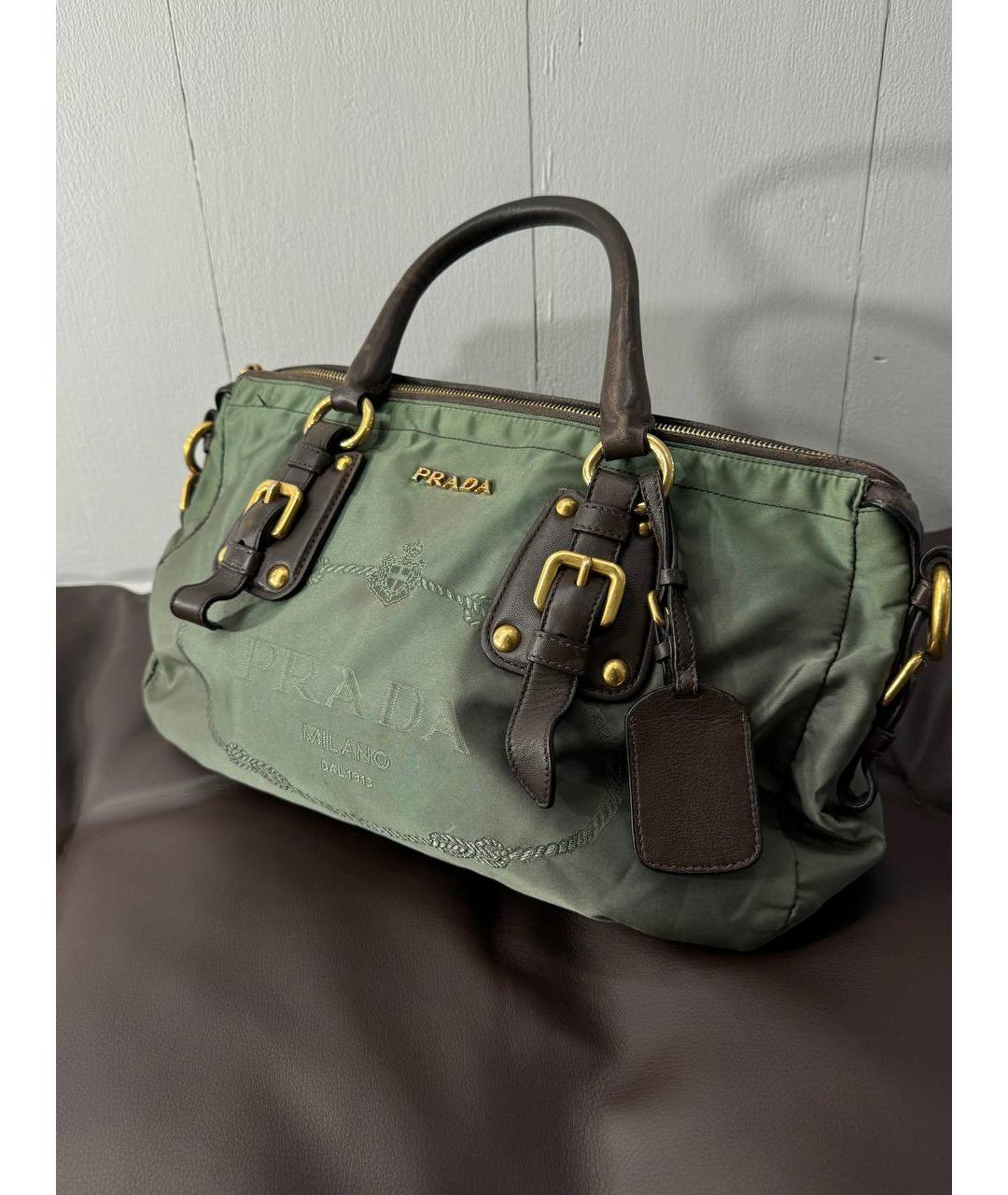 PRADA Зеленая нейлоновая сумка с короткими ручками, фото 2