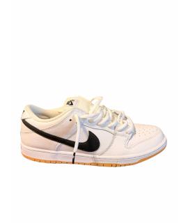 NIKE Низкие кроссовки / кеды