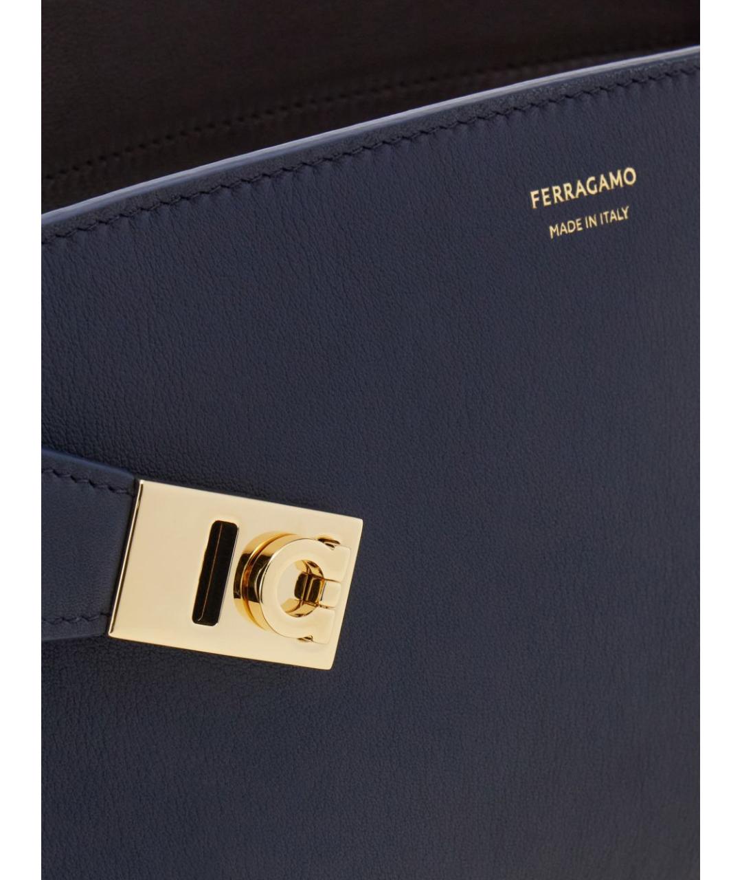 FERRAGAMO Темно-синяя кожаная сумка через плечо, фото 4