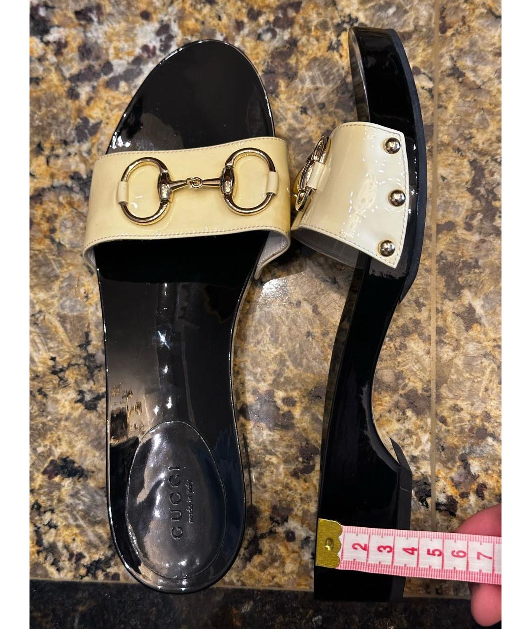 GUCCI Бежевые сабо из лакированной кожи, фото 4