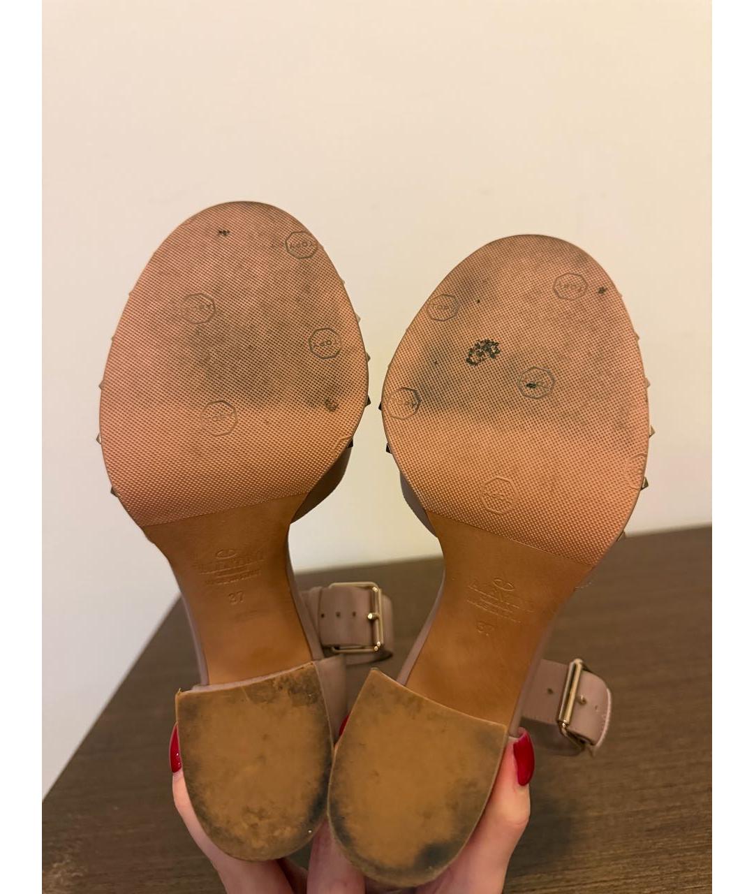 VALENTINO Коралловые кожаные босоножки, фото 4
