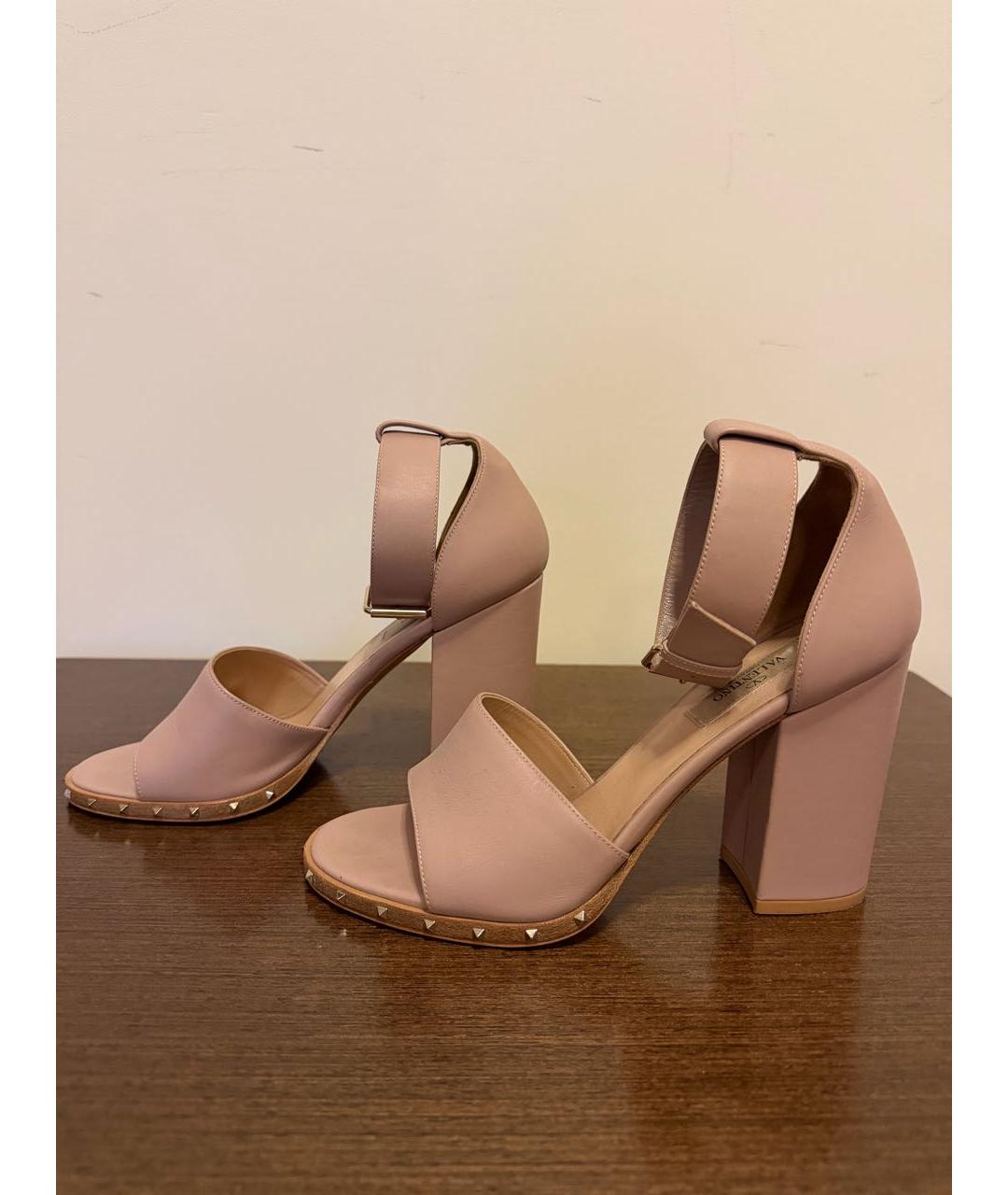VALENTINO Коралловые кожаные босоножки, фото 3