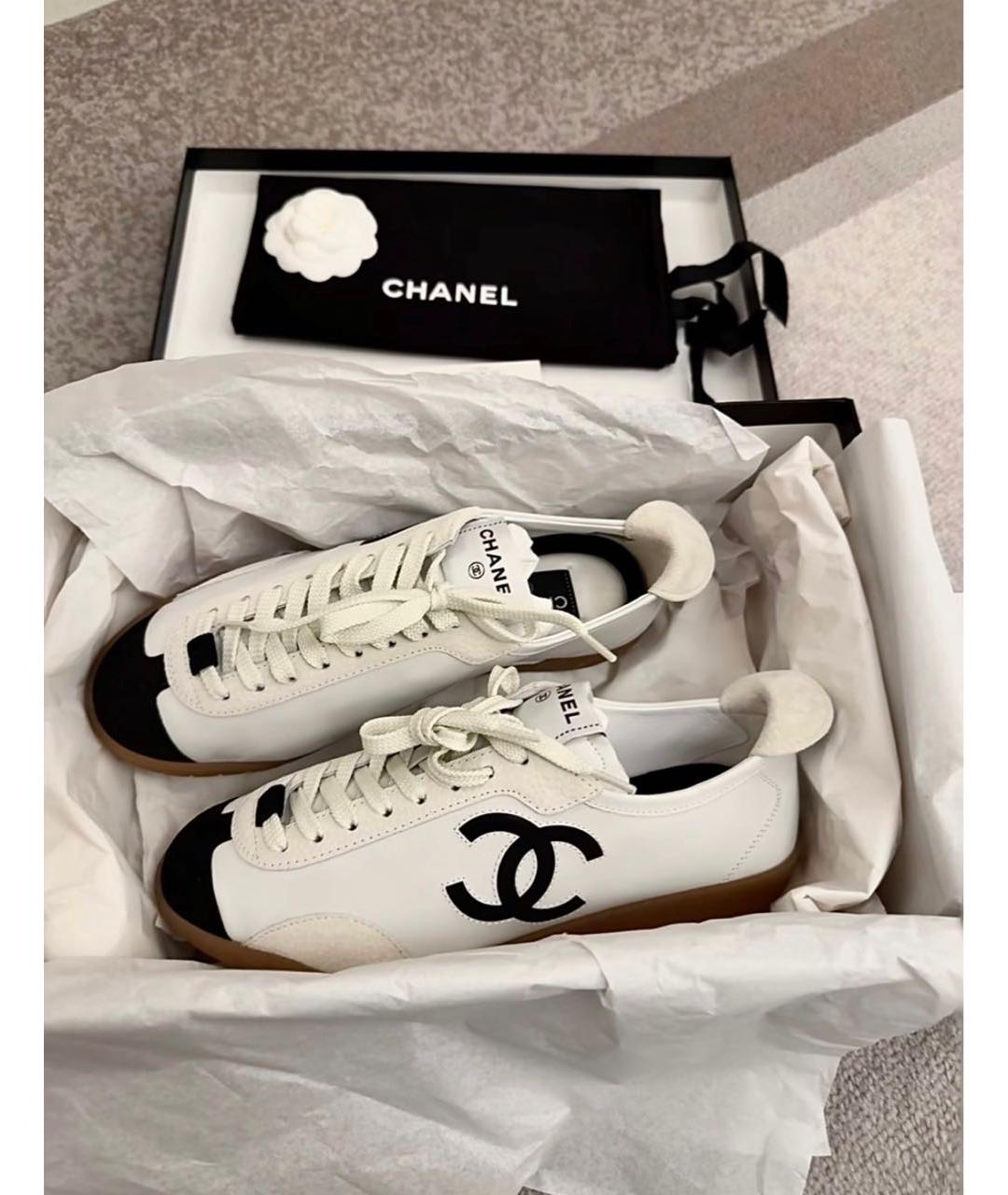 CHANEL Белые кожаные кеды, фото 2