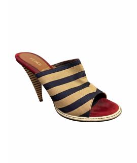FENDI Босоножки