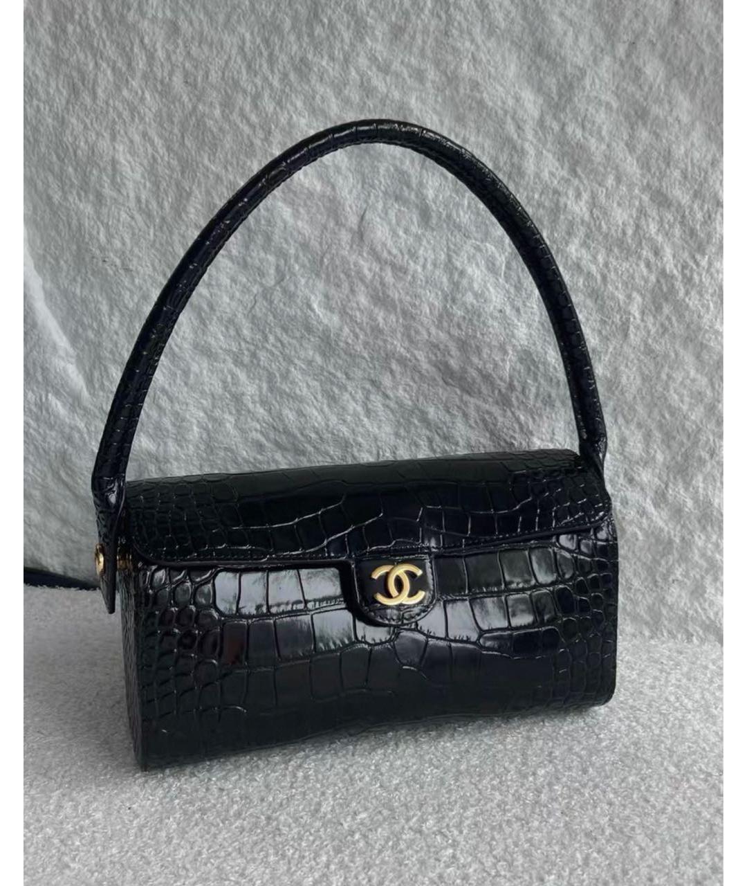 CHANEL Черная кожаная сумка с короткими ручками, фото 2