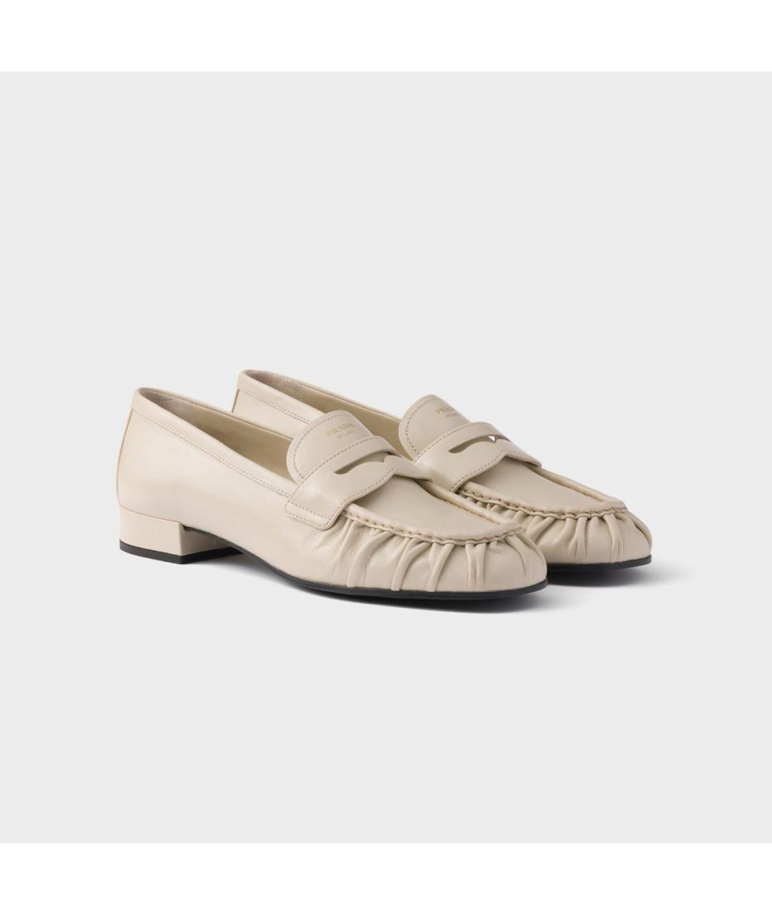 PRADA Бежевые кожаные лоферы, фото 2