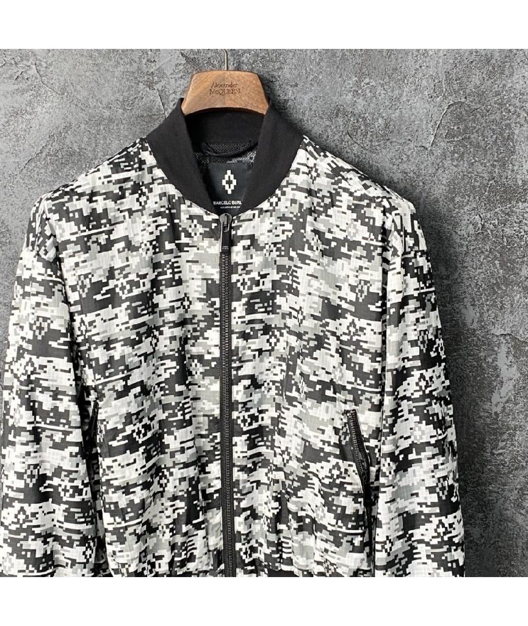 MARCELO BURLON Серая нейлоновая куртка, фото 3