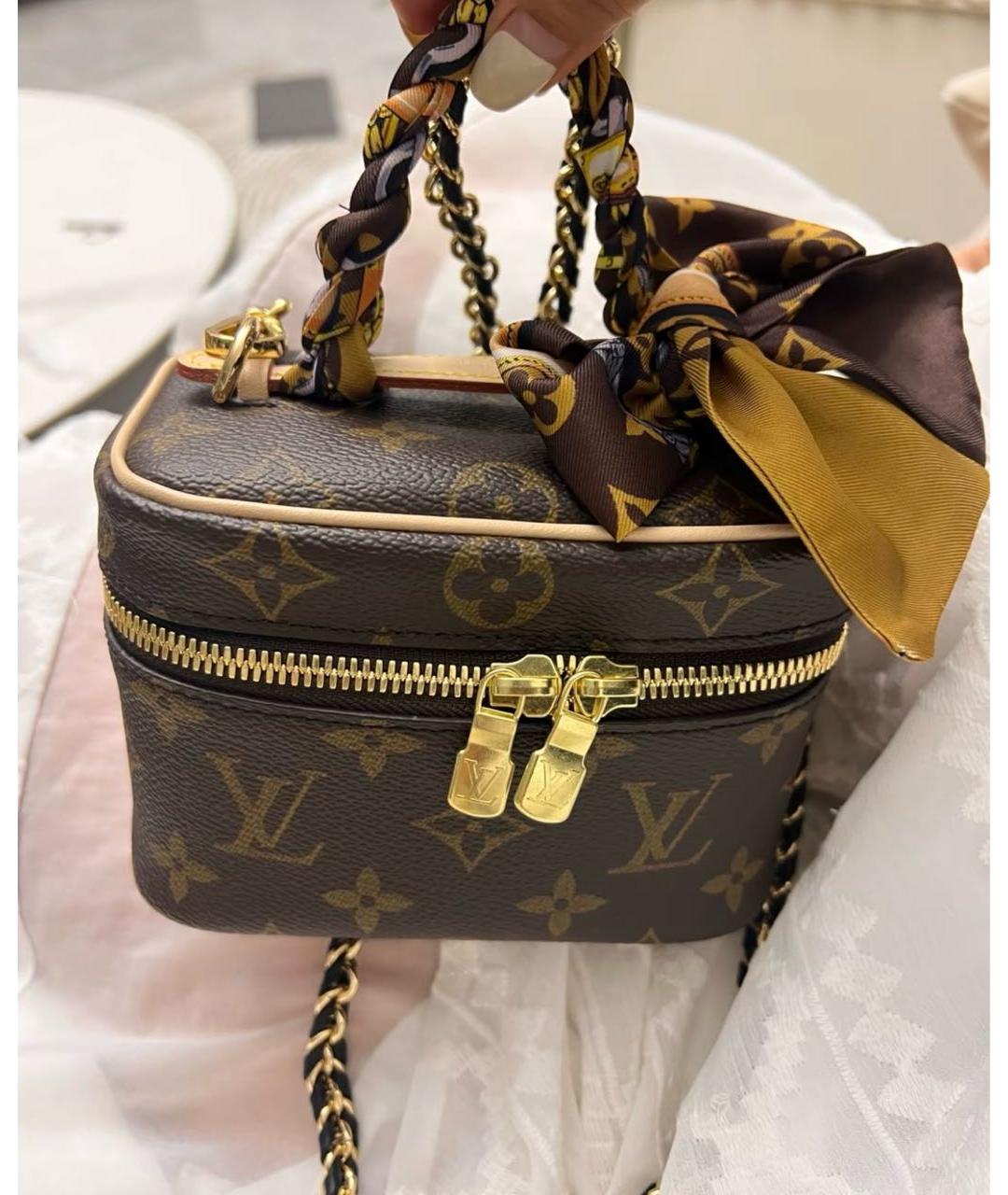 LOUIS VUITTON Коричневая сумка с короткими ручками, фото 3