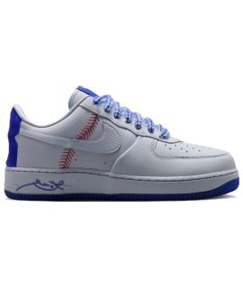NIKE Низкие кроссовки / кеды