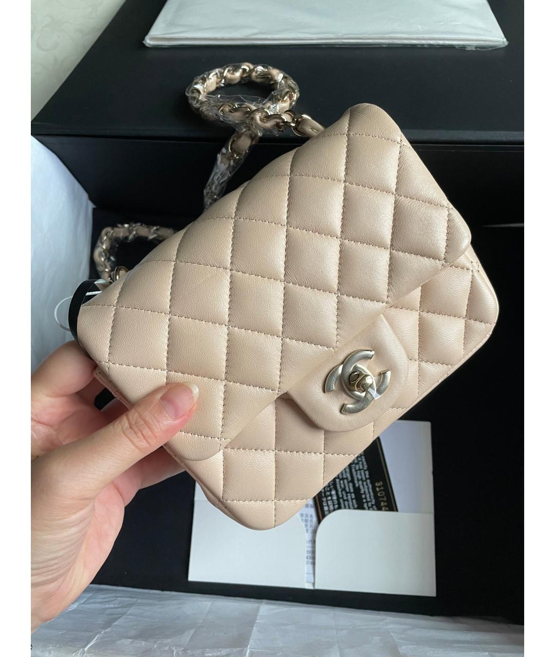 CHANEL Бежевая кожаная сумка через плечо, фото 2