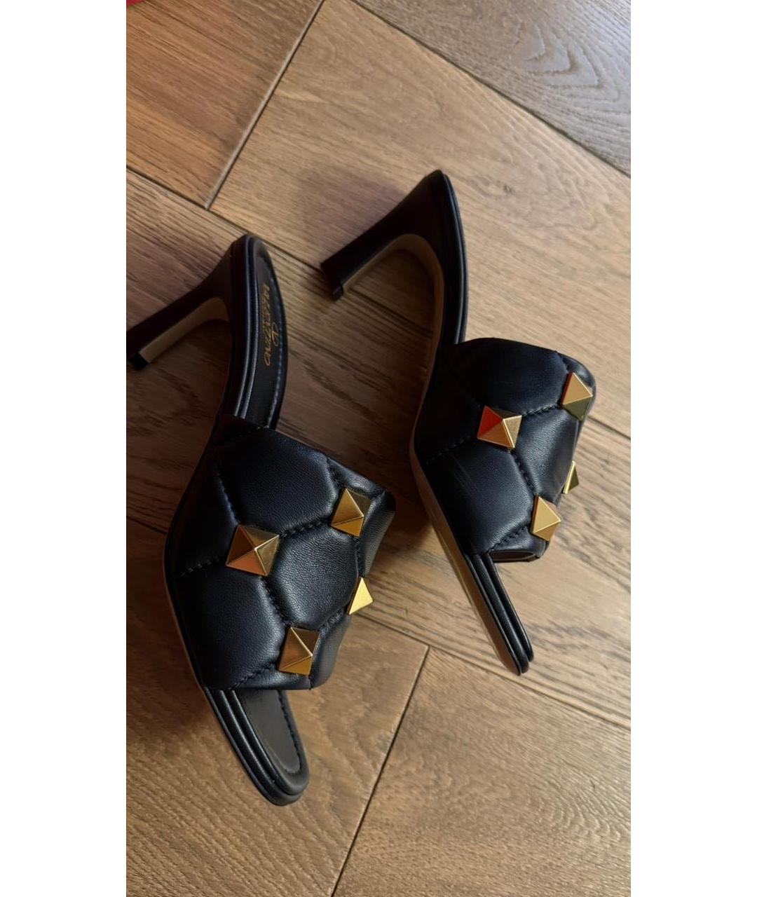 VALENTINO Черные кожаные мюли, фото 4