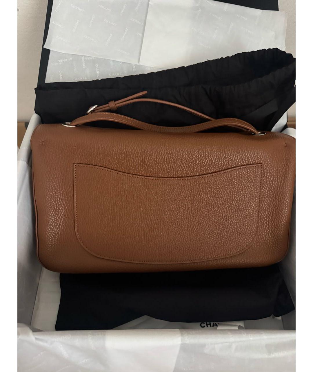 CHANEL Коричневая кожаная сумка через плечо, фото 2