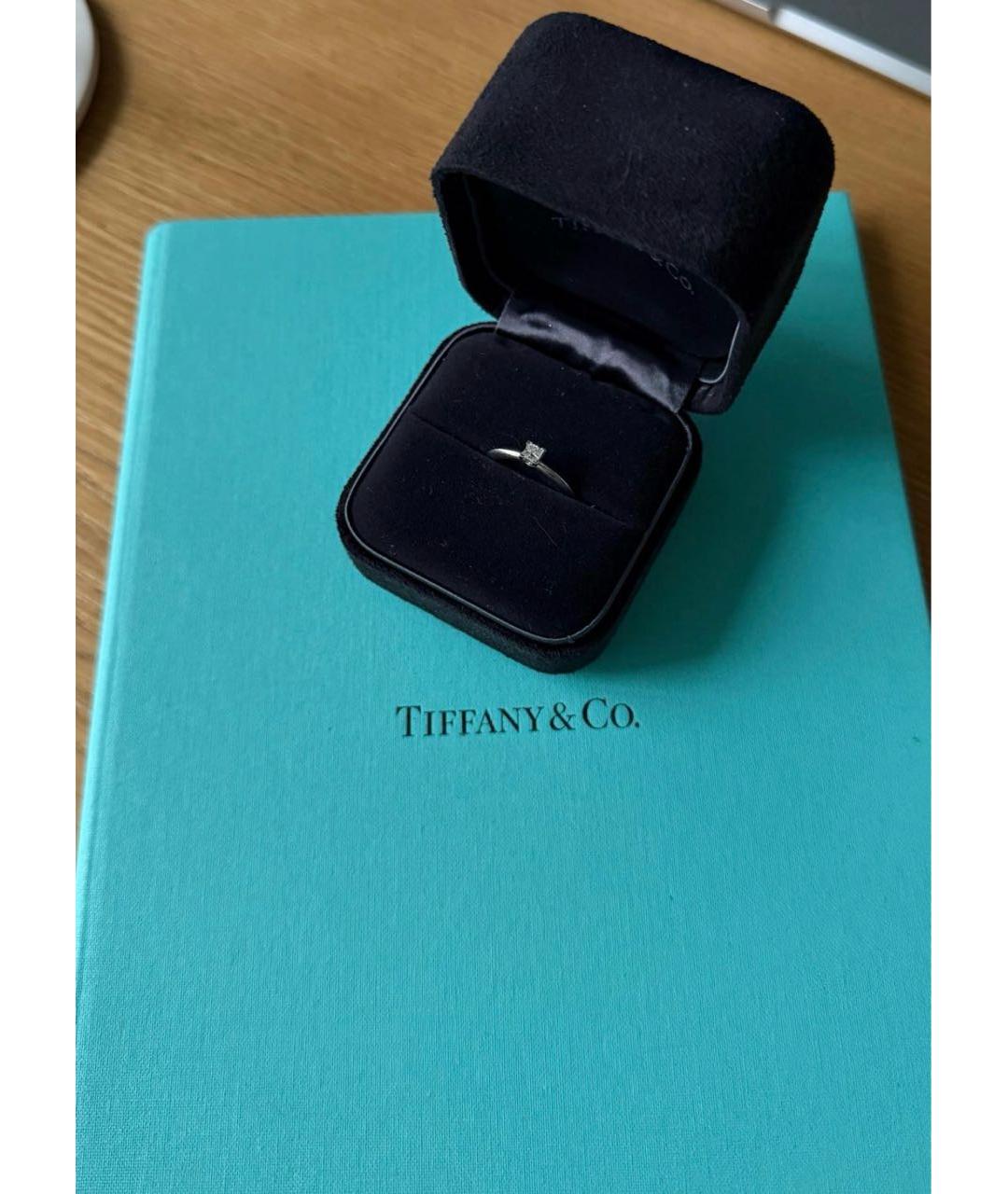 TIFFANY&CO Белое платиновое кольцо, фото 2