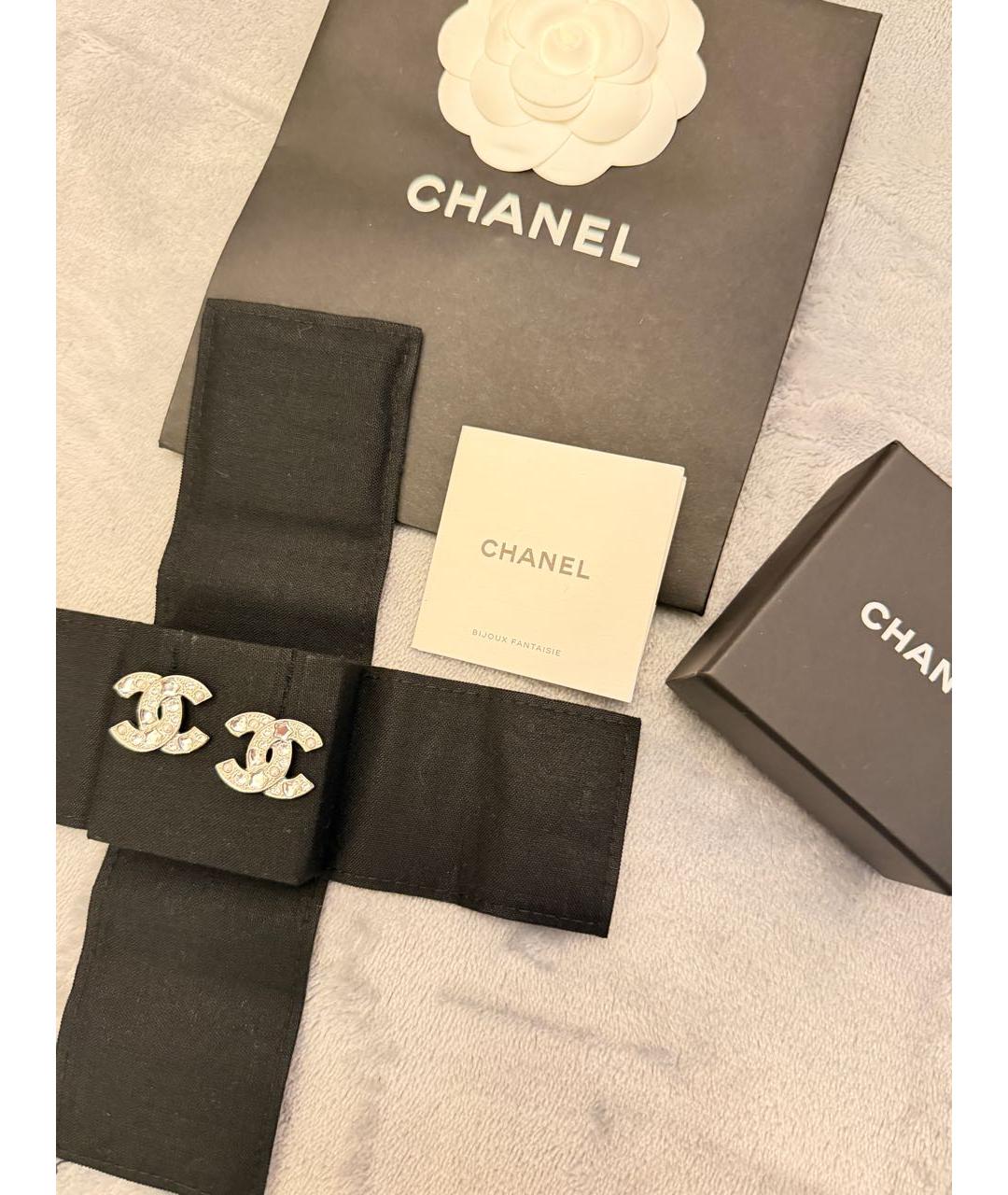 CHANEL Серебряные металлические серьги, фото 2
