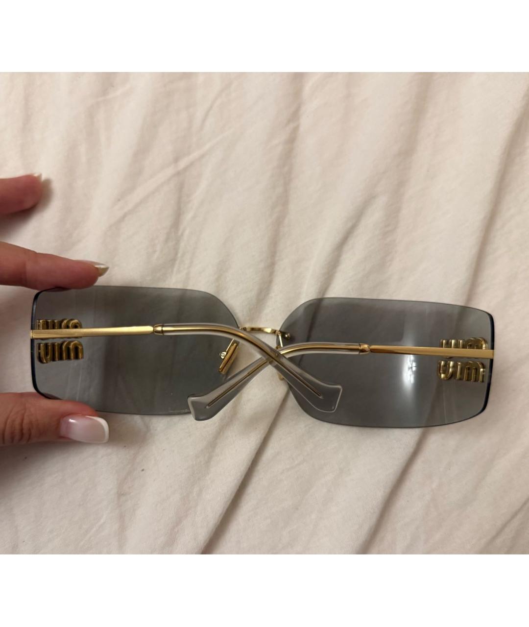 MIU MIU Голубые пластиковые солнцезащитные очки, фото 2