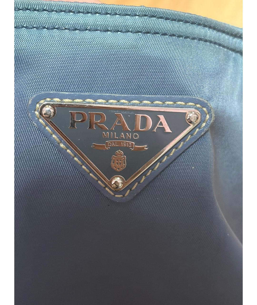 PRADA Голубая нейлоновая сумка с короткими ручками, фото 3