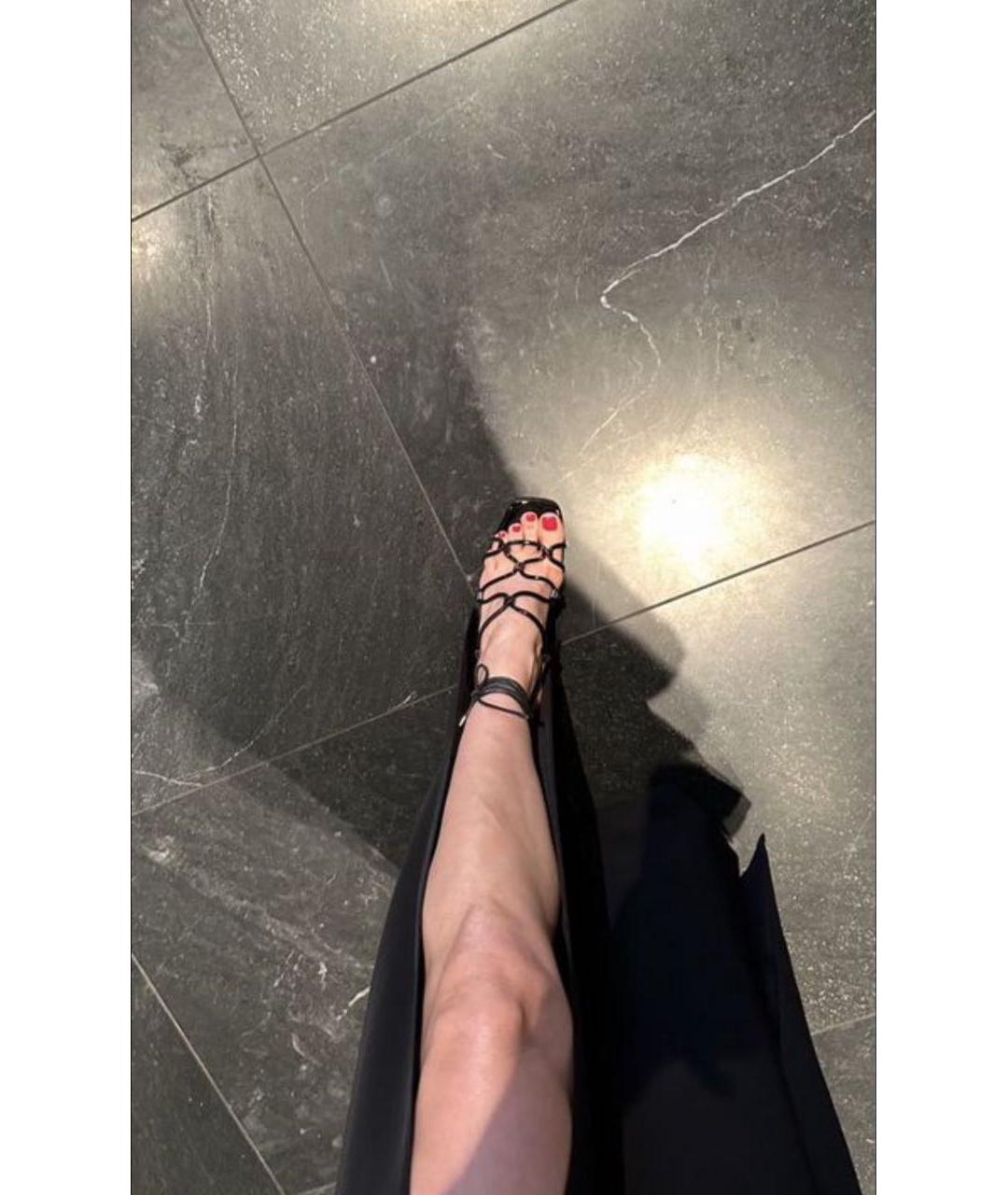 VALENTINO Черные босоножки из лакированной кожи, фото 6