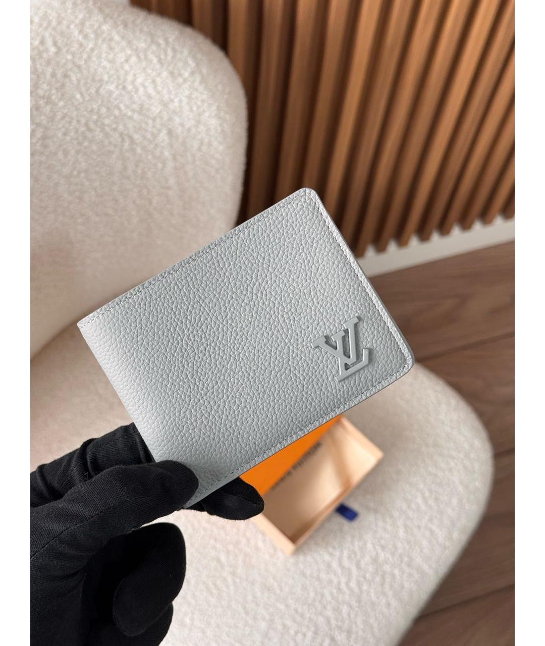 LOUIS VUITTON Серый кожаный кошелек, фото 3