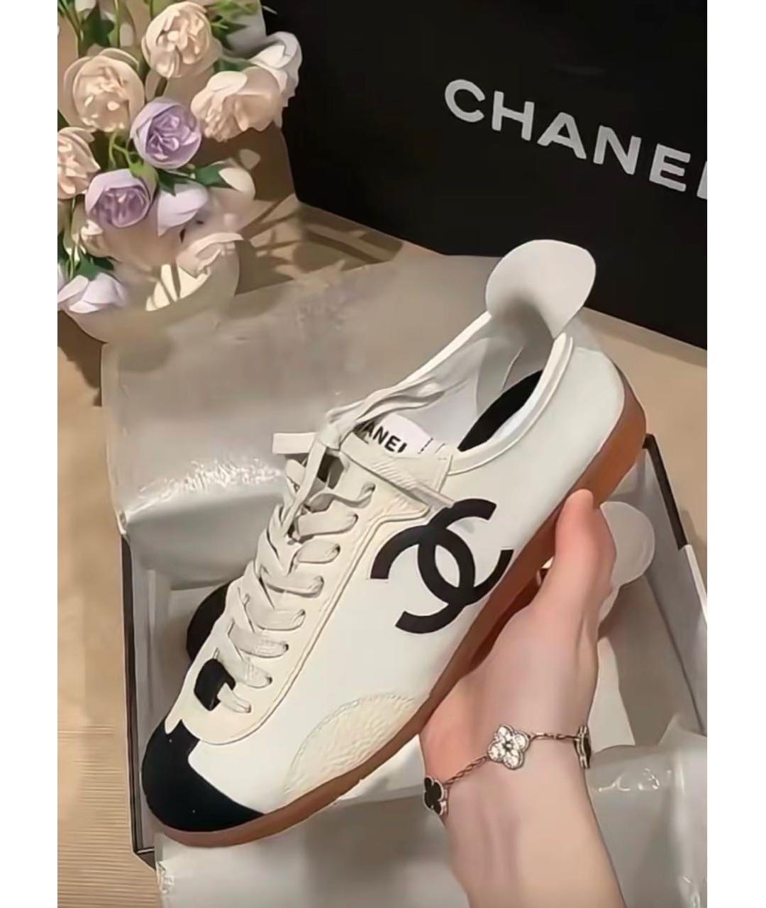 CHANEL Белые кожаные кеды, фото 3