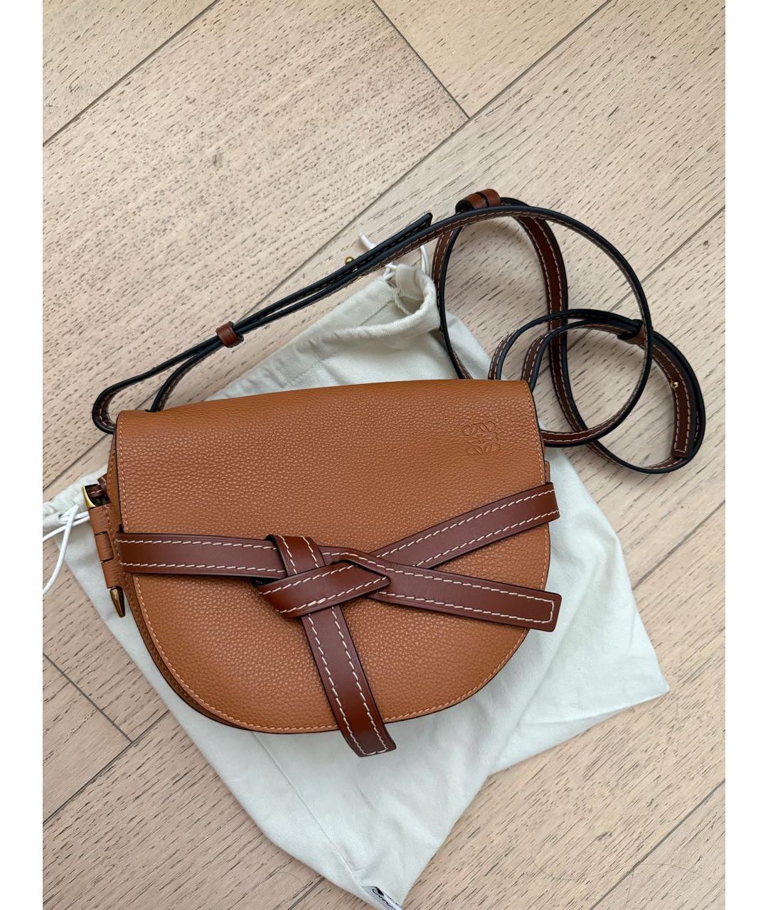 LOEWE Коричневая кожаная сумка через плечо, фото 4