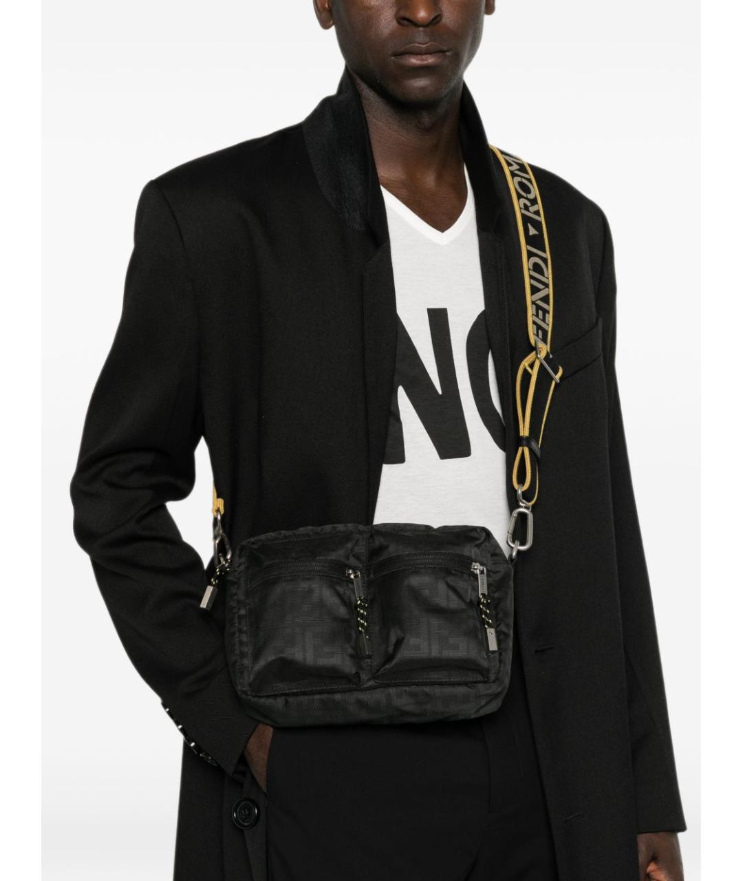 FENDI Черная тканевая сумка на плечо, фото 3