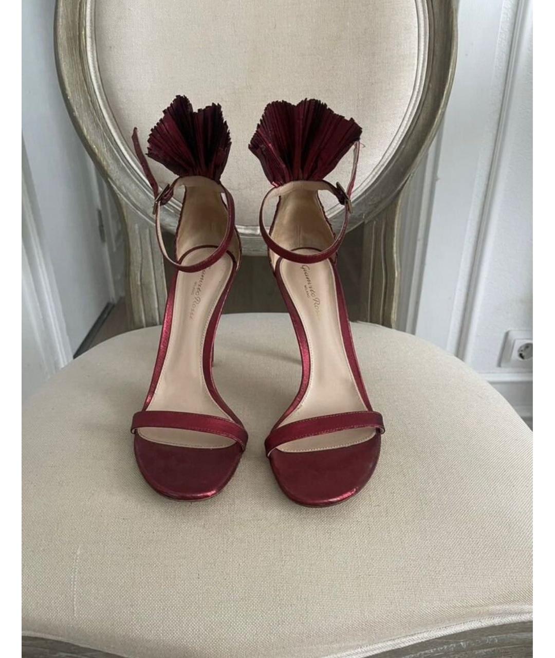 GIANVITO ROSSI Красные кожаные босоножки, фото 2