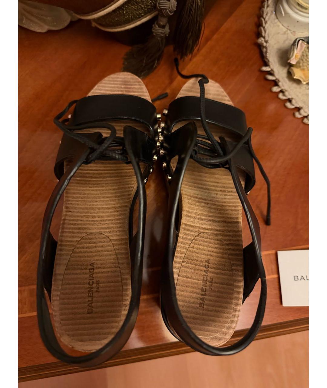 BALENCIAGA Черные кожаные сабо, фото 3