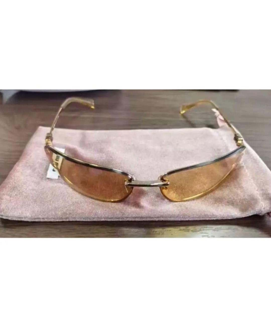 MIU MIU Золотые металлические солнцезащитные очки, фото 5