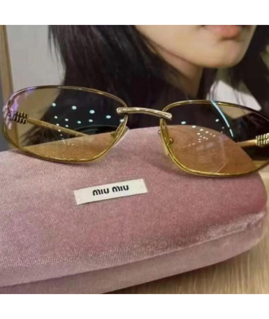 MIU MIU Золотые металлические солнцезащитные очки, фото 8