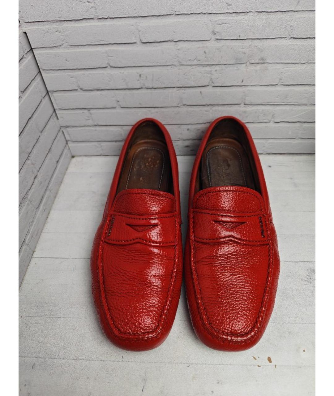 PRADA Красные кожаные мокасины, фото 3