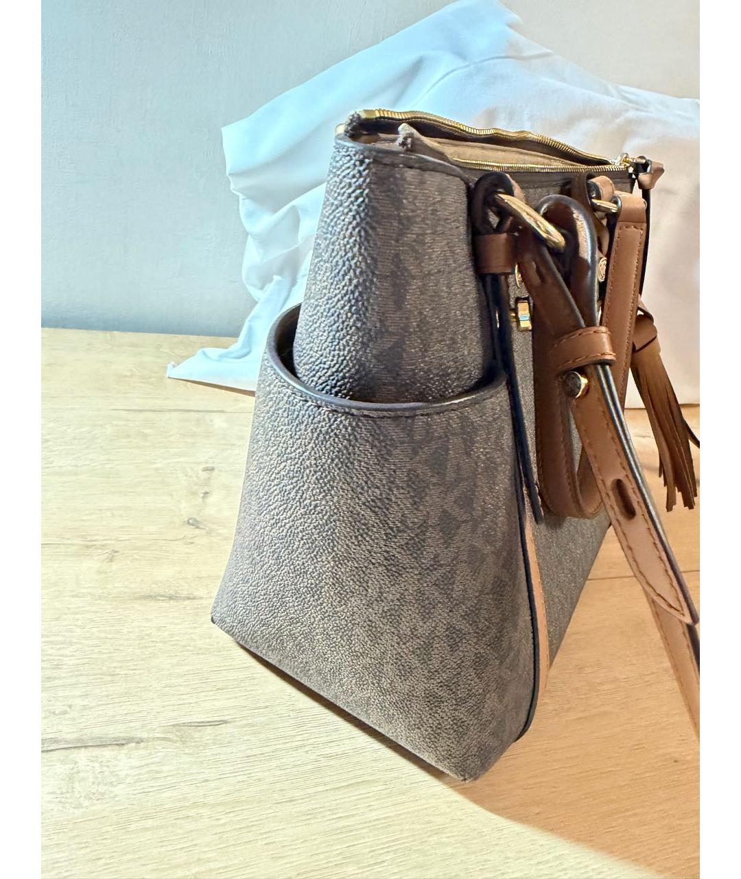 MICHAEL KORS Коричневая сумка через плечо из искусственной кожи, фото 2
