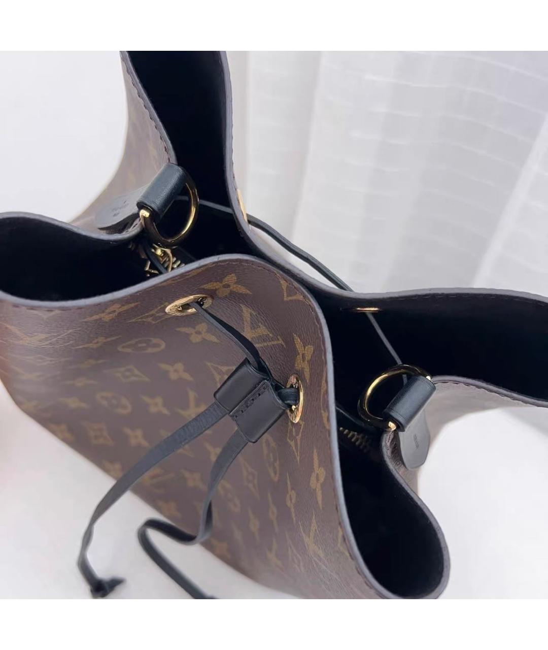 LOUIS VUITTON Черная кожаная сумка через плечо, фото 6