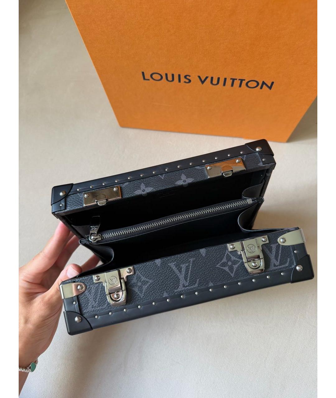 LOUIS VUITTON Черная сумка на плечо из канвы, фото 3